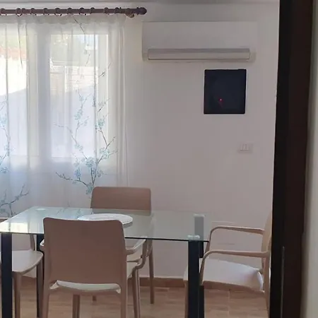 White Oasis Διαμέρισμα Εξαμίλιο