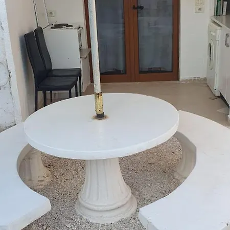 White Oasis